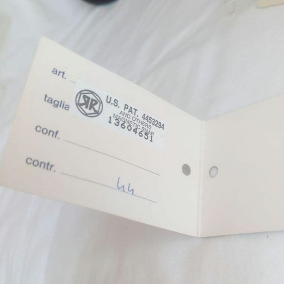 BOTTEGA VENETA Vintage Shoulder Bag with Damage - Picture 10 of 16